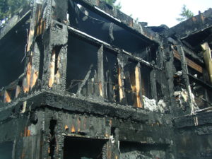 All gone. The Edmonds House Fire of March 2010. Foto by Youngman.